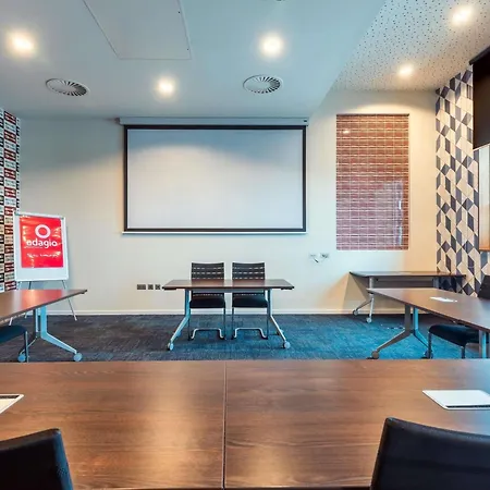 Aparthotel Adagio Liverpool City Centre-2